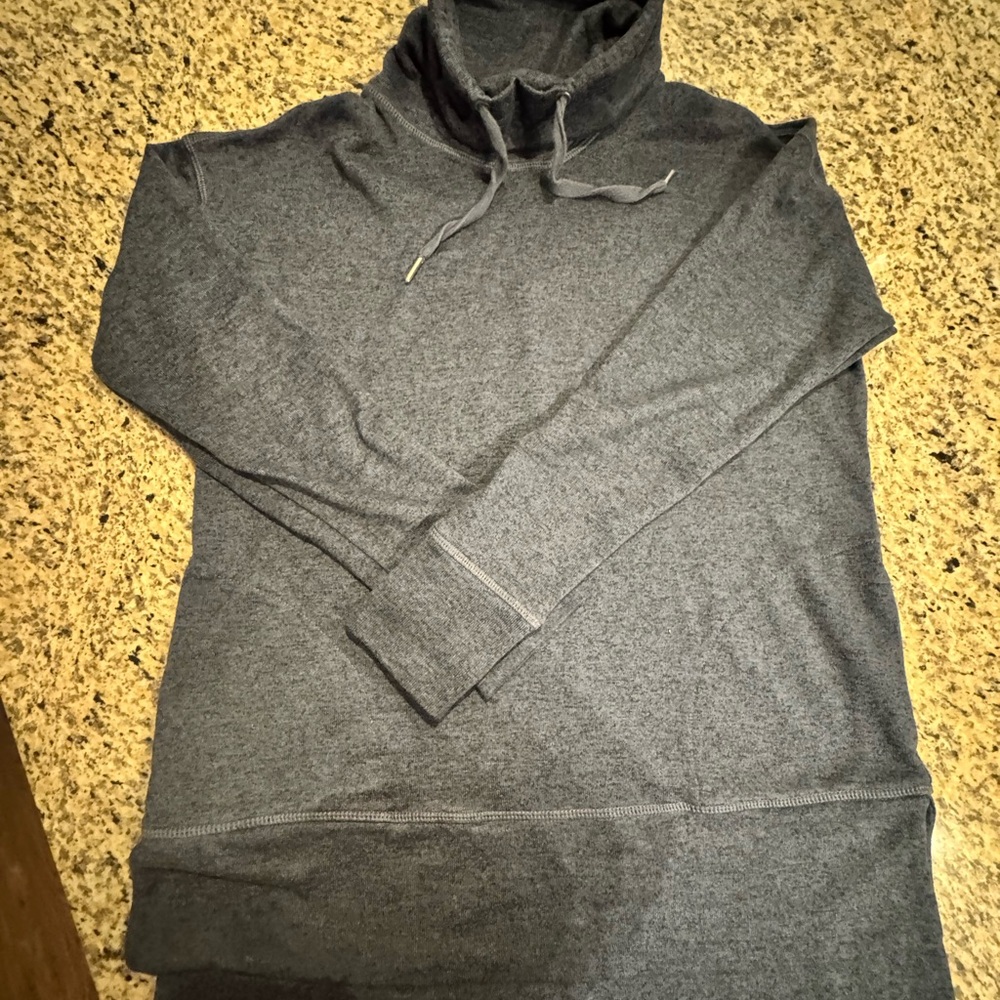 Blue Old Navy Activewear Pullover with pockets.